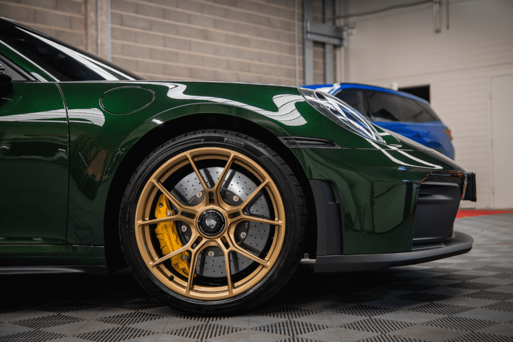 Custom Wheels and Brake Caliper Painting